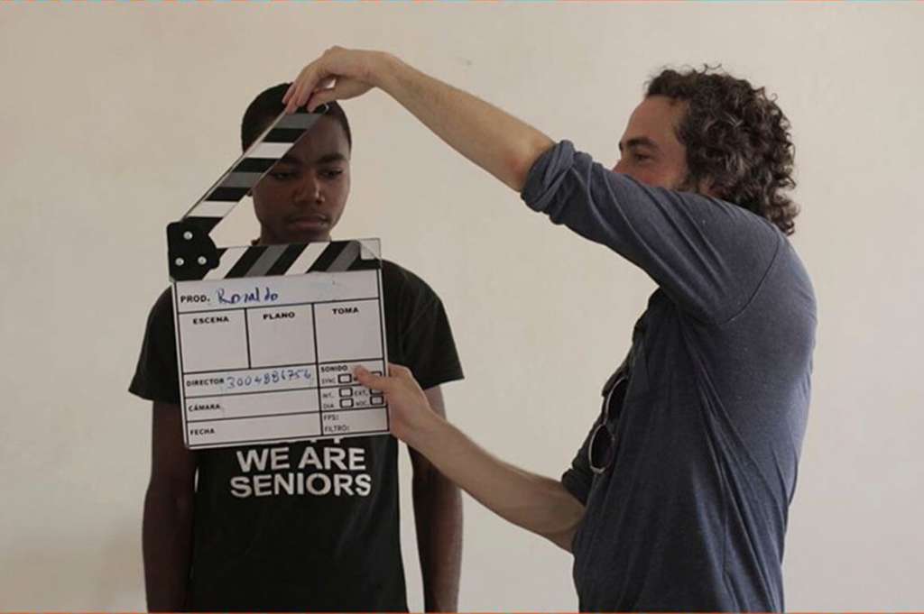 Primer fragmento del making of del tercer largometraje de Malta Cine, 'El Concursante'. En esta pieza se retrata la vibrante y colorida pre-preducción de la película. / Cortesía