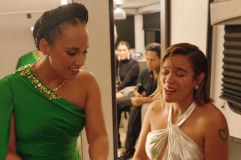 Karol G cantó junto a Alicia Keys. ‘La Bichota’ cumplió su sueño de niña: “No lo creo”