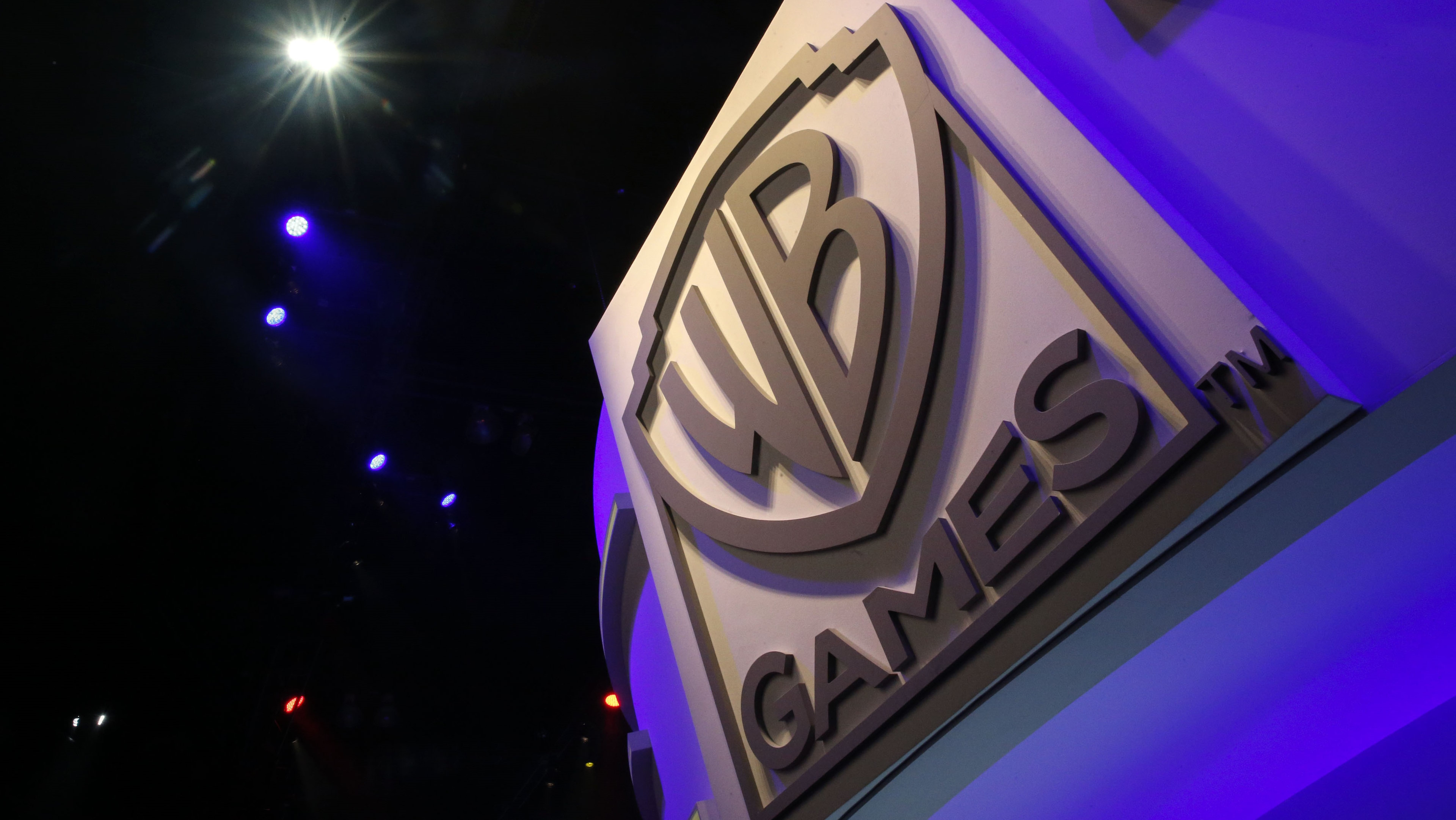 Warner Bros. Games es una distribuidora de videojuegos fundada el 14 de enero de 2004.