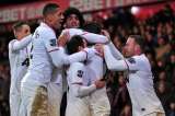 Manchester United busca en la Champions mantenerse a flote