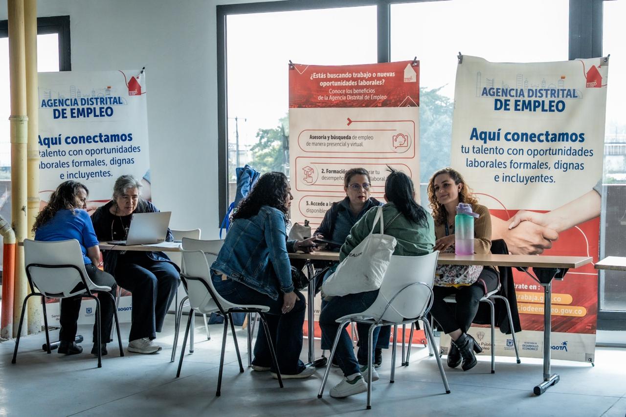 Hay cargos para mujeres con o sin experiencia laboral.