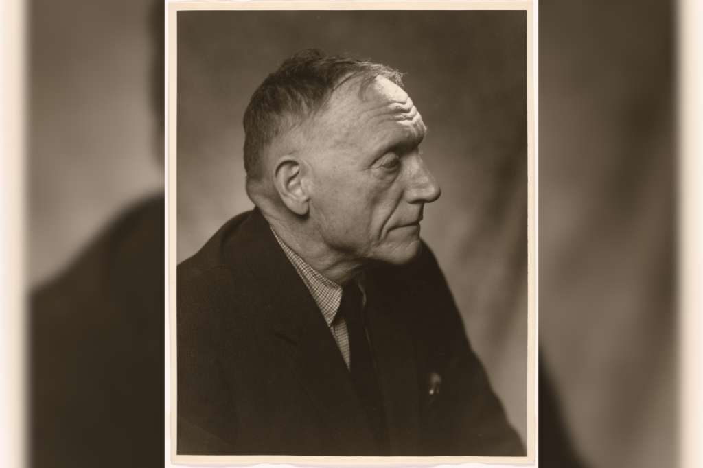 Robert Penn Warren fue poeta, crítico, dramaturgo, profesor de literatura y director de la revista literaria “Southern Review”.