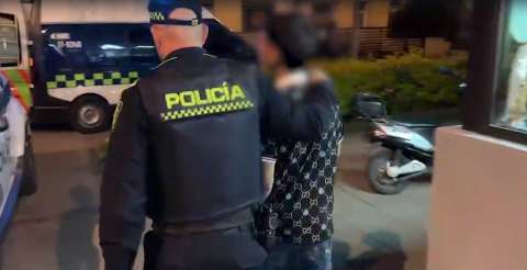 Policía y ciudadanos frustran robo de bicicleta eléctrica: dos menores implicados