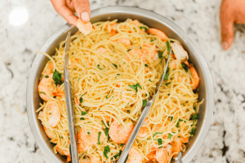 Pasta con camarones: prepara esta receta desde casa en solo 4 pasos