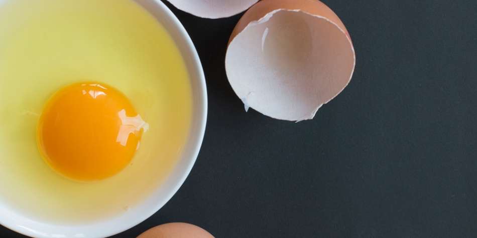 Los peligros de eliminar la yema de huevo de la dieta