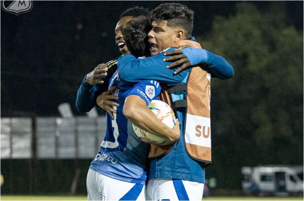Millonarios ganó en su visita a Rionegro, con goles de Álex Castro y Juan Carlos Pereira.