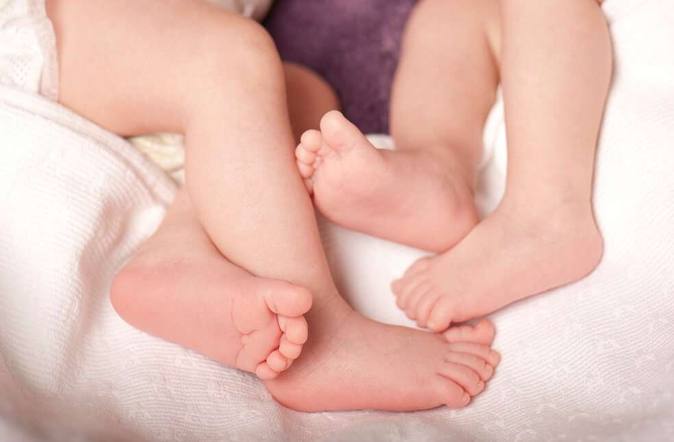 Las bebés deberán aún ser sometidas a intervenciones menores antes de ser dadas de baja y entregadas a sus padres / Foto: Getty.