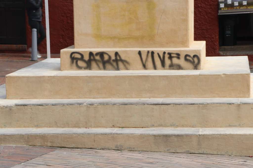 Monumentos en Bogotá, afectados por vandalismo o condiciones adversas como el clima.