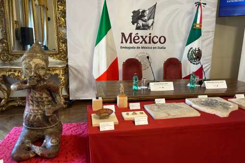 México recupera 27 piezas arqueológicas que Italia incautó al tráfico ilegal