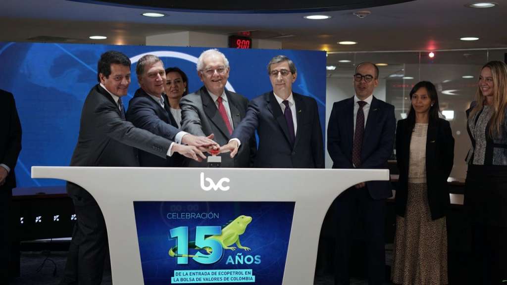 Hoy celebraron los 15 años de cotización de la acción de Ecopetrol en la Bolsa de Valores de Colombia.