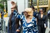 Mamá de ‘P. Diddy’ pide clemencia para el rapero a días del juicio en su contra