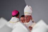 Con especial mensaje a México, el papa cierra misa en Villavicencio