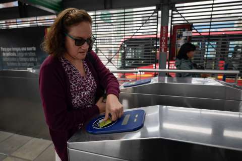 Inició última recarga de pasajes gratis en Transmilenio: ¿cómo saber si es beneficiario?