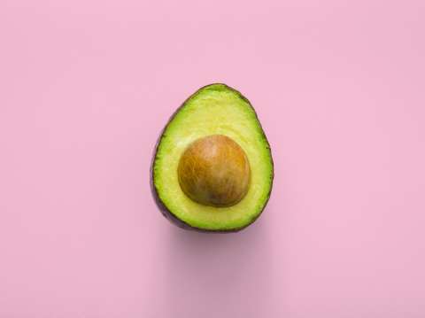 5 beneficios de consumir aguacate todos los días