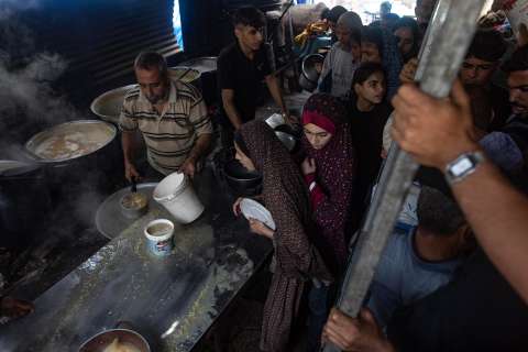 El hambre, el “arma silenciosa” que Israel usa contra Gaza y causa divisiones