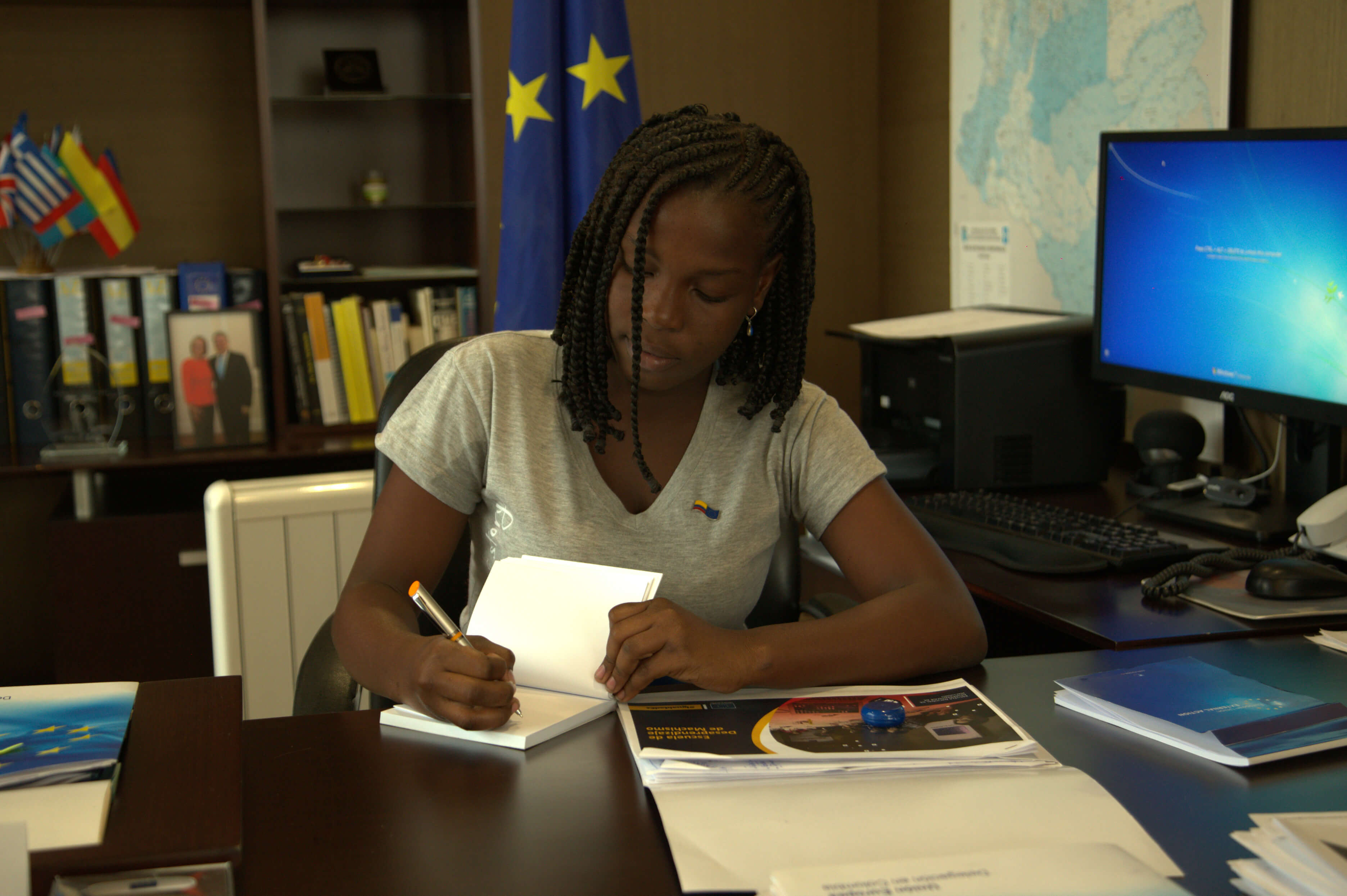 Angie Paola Martínez, la embajadora de la Unión Europea en el Día Internacional de la Niña / Embajada Unión Europea en Colombia