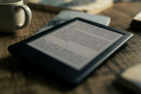 Así es como la literatura latinoamericana ha logrado expandirse por España