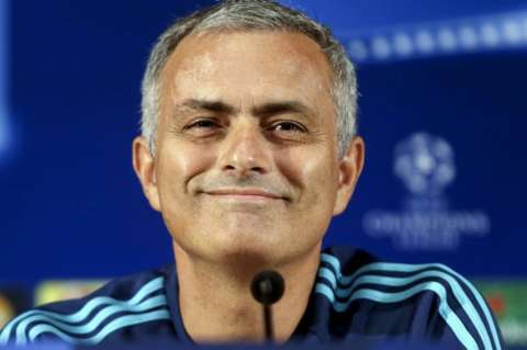 Chelsea apoya a Mourinho a pesar de los resultados