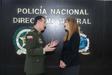 Lo que hablaron la directora de la DEA y el general William Salamanca