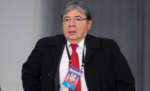 Colombia quiere más sanciones para propiciar un cambio en Venezuela