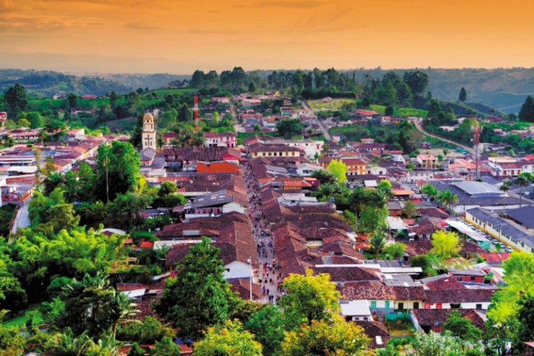 Cinco destinos en Colombia para sentirse rejuvenecido
