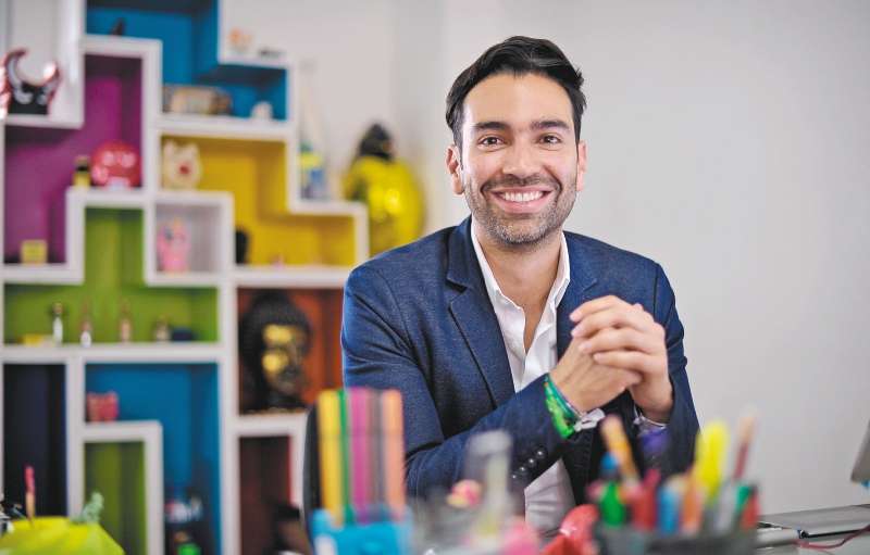 El representante Mauricio Toro radicará este jueves un proyecto que busca regular los productos con nicotina en el país.