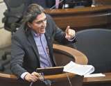 Gustavo Bolívar le pide a “Santrich” dar la cara y “salvar el Acuerdo de Paz”