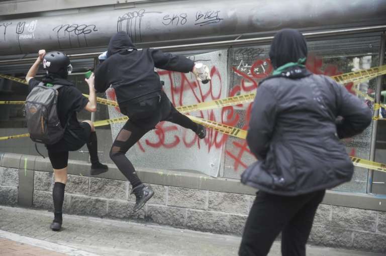 Movilización de colectivos feministas.