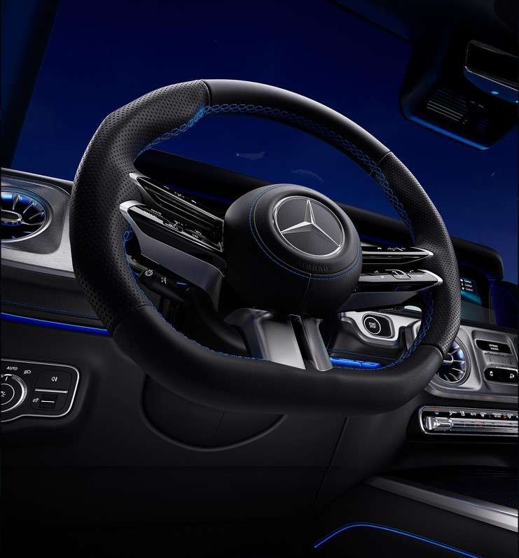 Mercedes Benz G - Class 580
