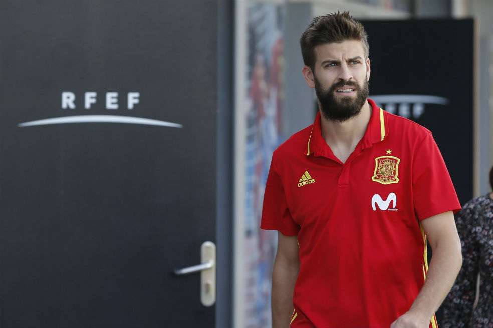 Gerard Pique, defensor de la selección de España. / AFP