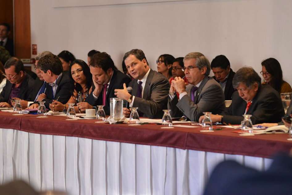 El Consejo Nacional de Paz en su encuentro de la semana pasada. / Oficina del Alto Comisionado