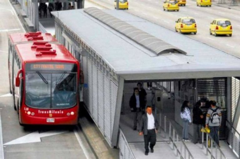 Sancionan a Transmilenio por falta de baños para sus empleados