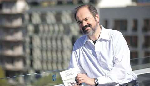 Juan Villoro: "Sin público, un estadio de fútbol es un mausoleo"