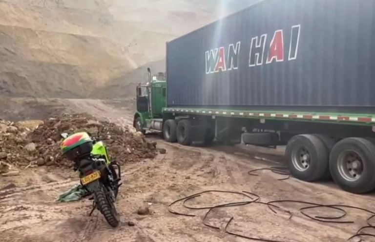 En balacera terminó millonario robo de tractomula con mercancía: hay 13 capturados