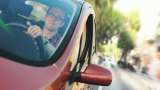 ¿Qué significan los puntos en los vidrios del carro? Lo que pocos saben