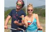 Video: el cambio que Carlos Vives le hizo a ‘La Bicicleta’ en apoyo a Shakira