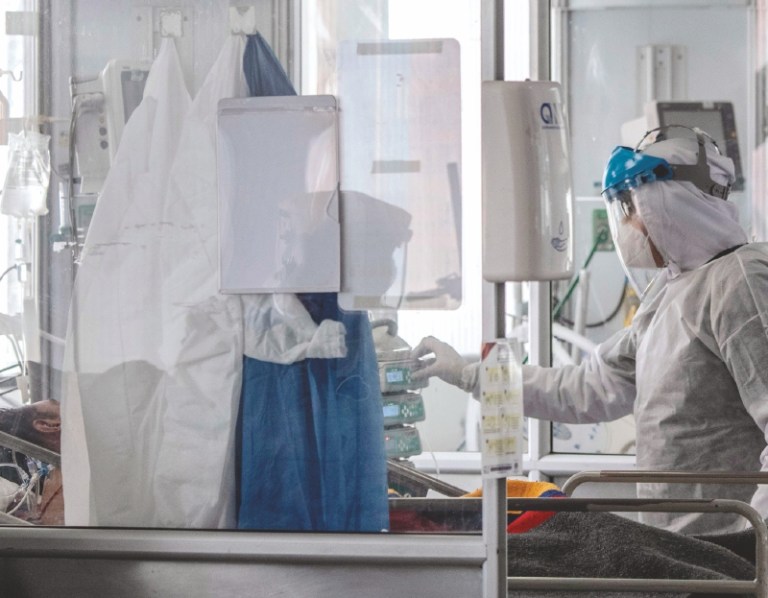 El papel que tendrán los recuperados del COVID-19 en Bogotá