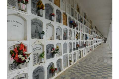 El día de Todos los Santos en el Cementerio Central