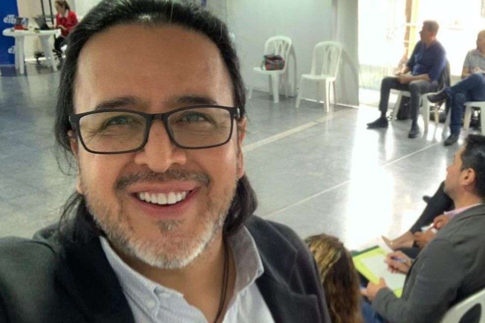 El actor Ariosto Vega, más conocido como Toto Vega falleció en la noche de ayer después de un presunto infarto que le causó el estrés.
