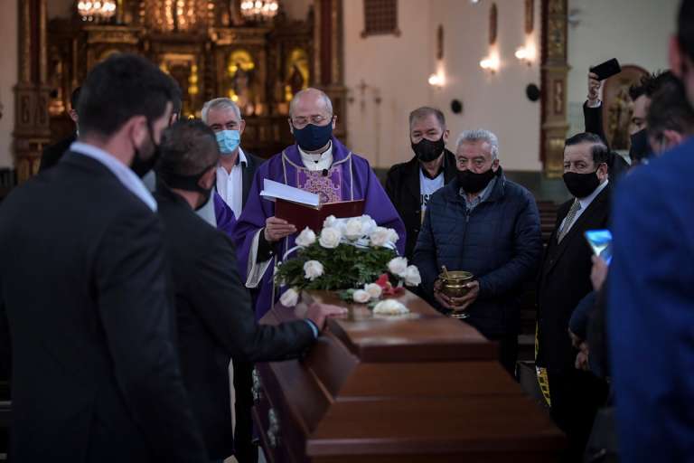 Este miércoles, familiares y amigos de Javier Ordóñez se preparan para darle su último adiós, en medio de sus honras fúnebres.