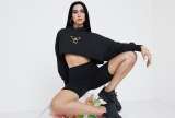 Dua Lipa cautiva con sus glúteos tonificados, ejercicios para conseguirlos