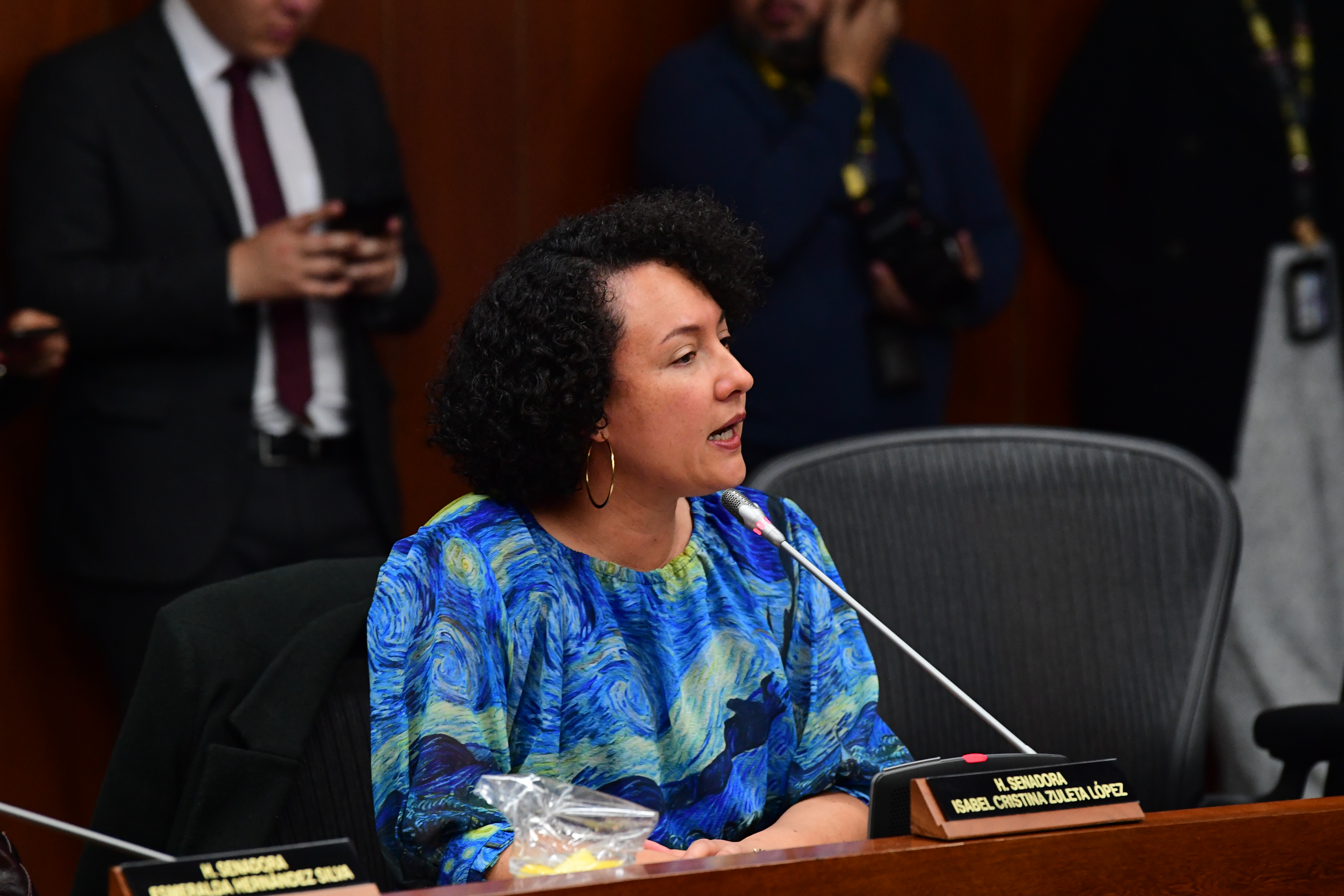Senadora y ambientalista, durante el debate de control político gerenciamiento de residuos botadero doña Juana