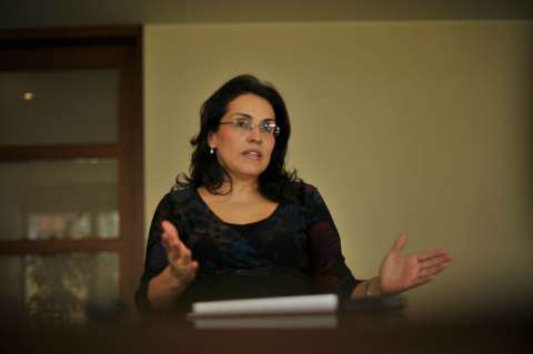 Somos, Viviane Morales y la parapolítica