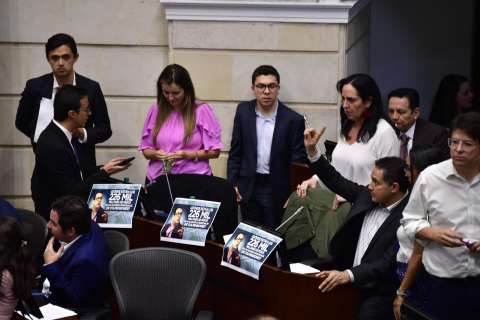 Oposición no logró llevar reparos de las marchas al Congreso ni frenar proyectos de Petro