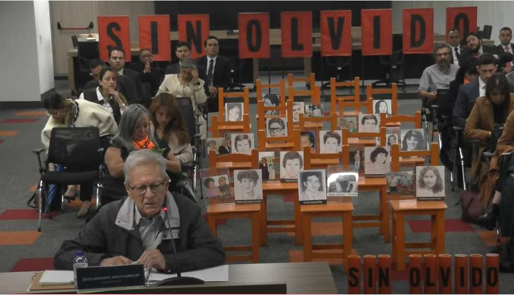 General (r) Arias Cabrales, durante audiencia de verdad en la Jurisdicción Especial para la Paz (JEP).