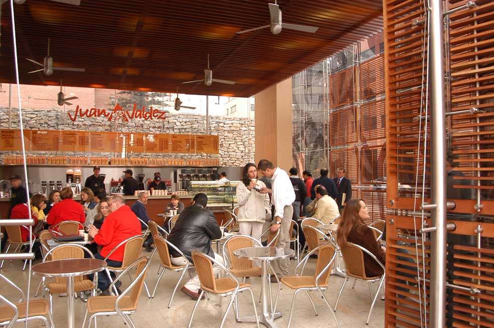 Según Toma Café, un 50% del consumo de café se hace por fuera del hogar mientras que el 50% restante se realiza en casa.  / Archivo - El Espectador