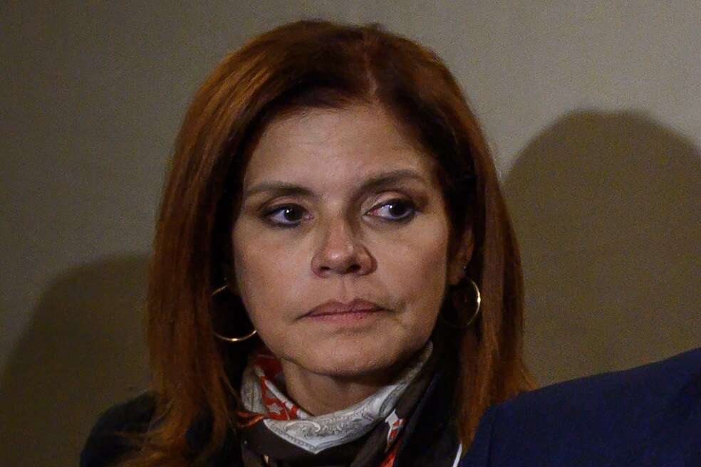 Mercedes Aráoz, vicepresidenta de Perú, fue nombrada por el Congreso como “presidenta en funciones” tras la suspensión del actual mandatario, Martín Vizcarra, en medio de un caos político que vive el país.  / AFP