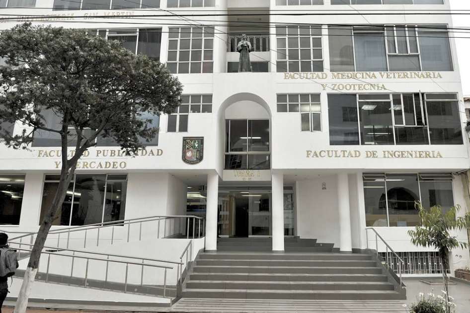 Más de 1.500 estudiantes de tres ciudades del país se verán afectados con la decisión.