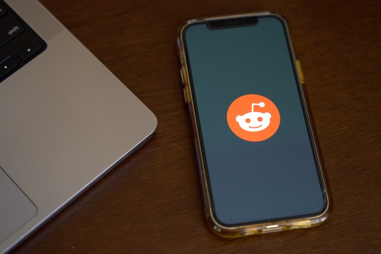 ¿Cómo leer el mal momento por el que pasa Reddit?