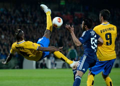 Juventus y Benfica se acercan a semifinales de la Europa League